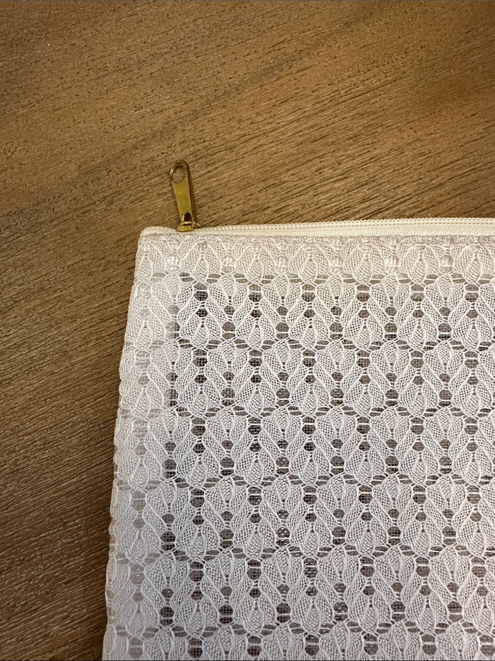 Vintage Lace Zip Pouch Clutch - Cream - Picture 11 of 16